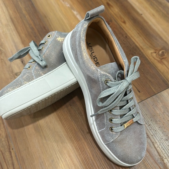 EUC J/Slides - Picture 1 of 5